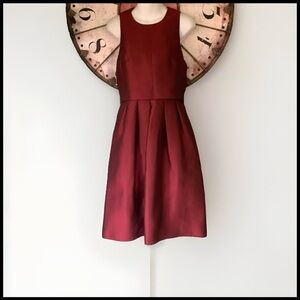Anthropology size 6 sleeveless berry colored wool blend 2 piece look dress